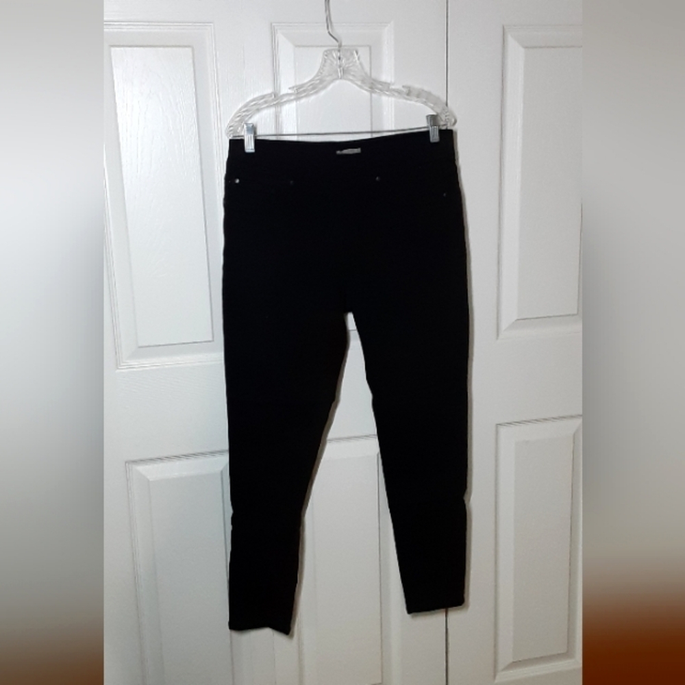 Falls creek women's jeans, black, size 12 light stretch